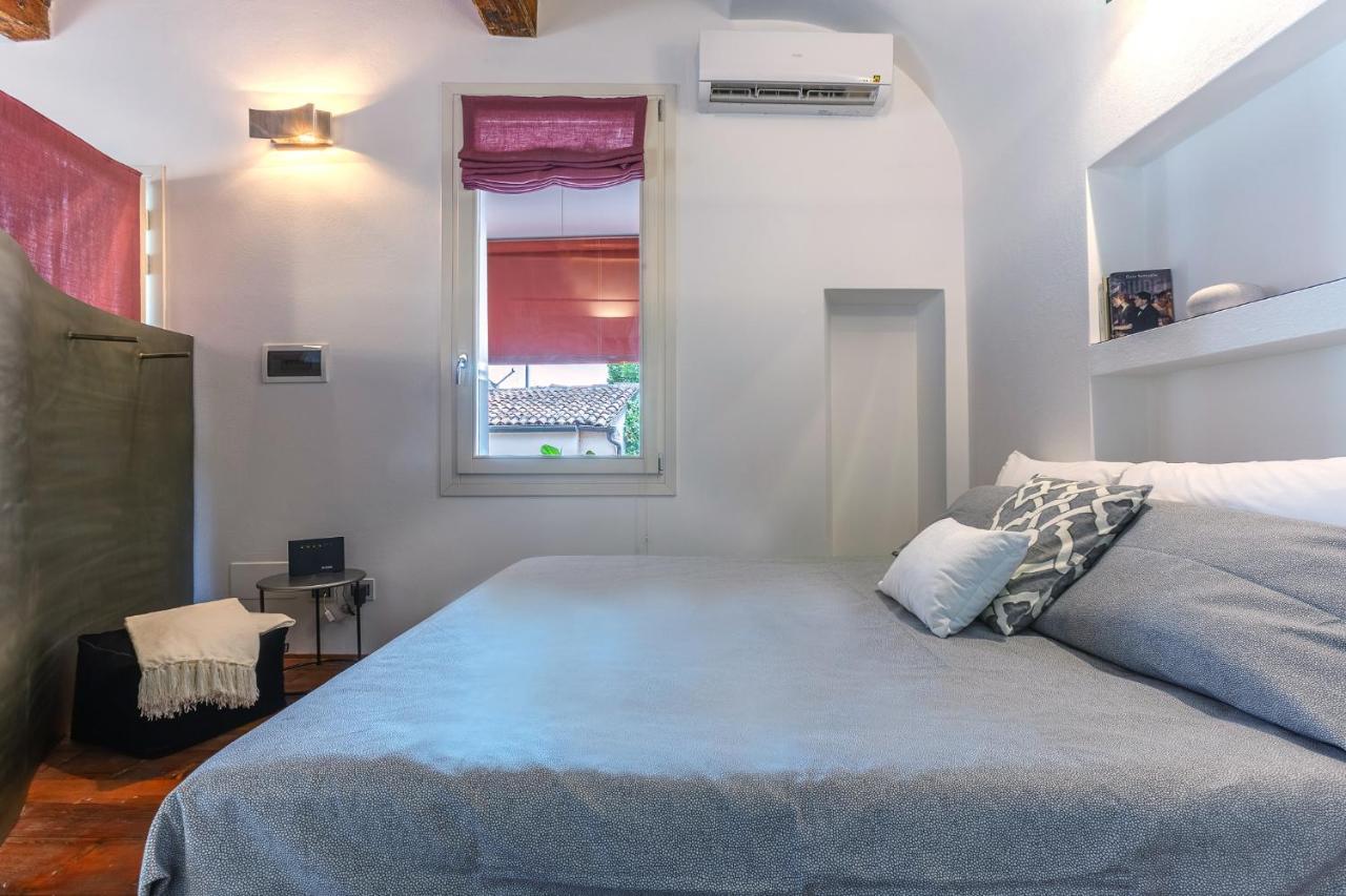 Ferrara Center Apartment X3 Bagian luar foto