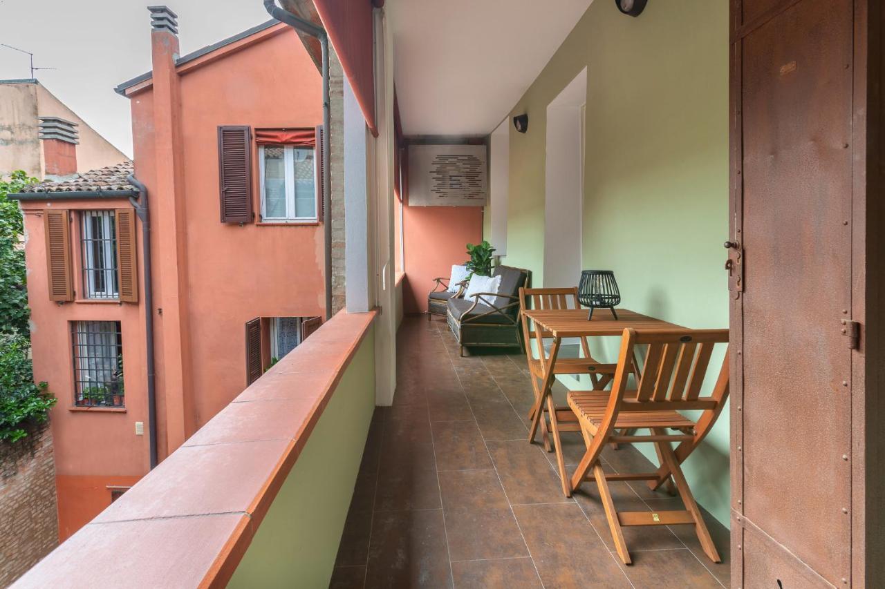 Ferrara Center Apartment X3 Bagian luar foto